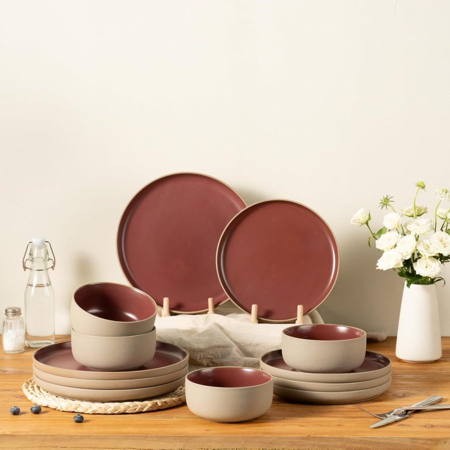 Handcrafted reactive glaze ceramic dinnerware set (12 pieces/4 servings), containing recycled ceramic components, retaining the original texture of the clay (Angola Red)