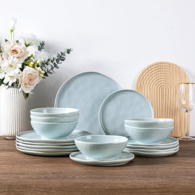 Wavy Edge Light Blue Ceramic Dinnerware Set (18 pieces/6 servings), Lightweight and Scratch-Resistant, Oven, Microwave and Dishwasher Safe